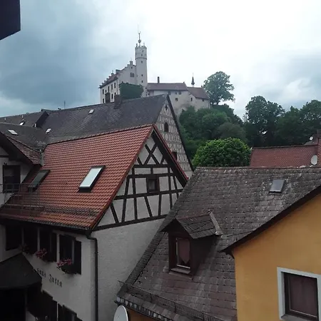 Zur Rose Hotell Goessweinstein